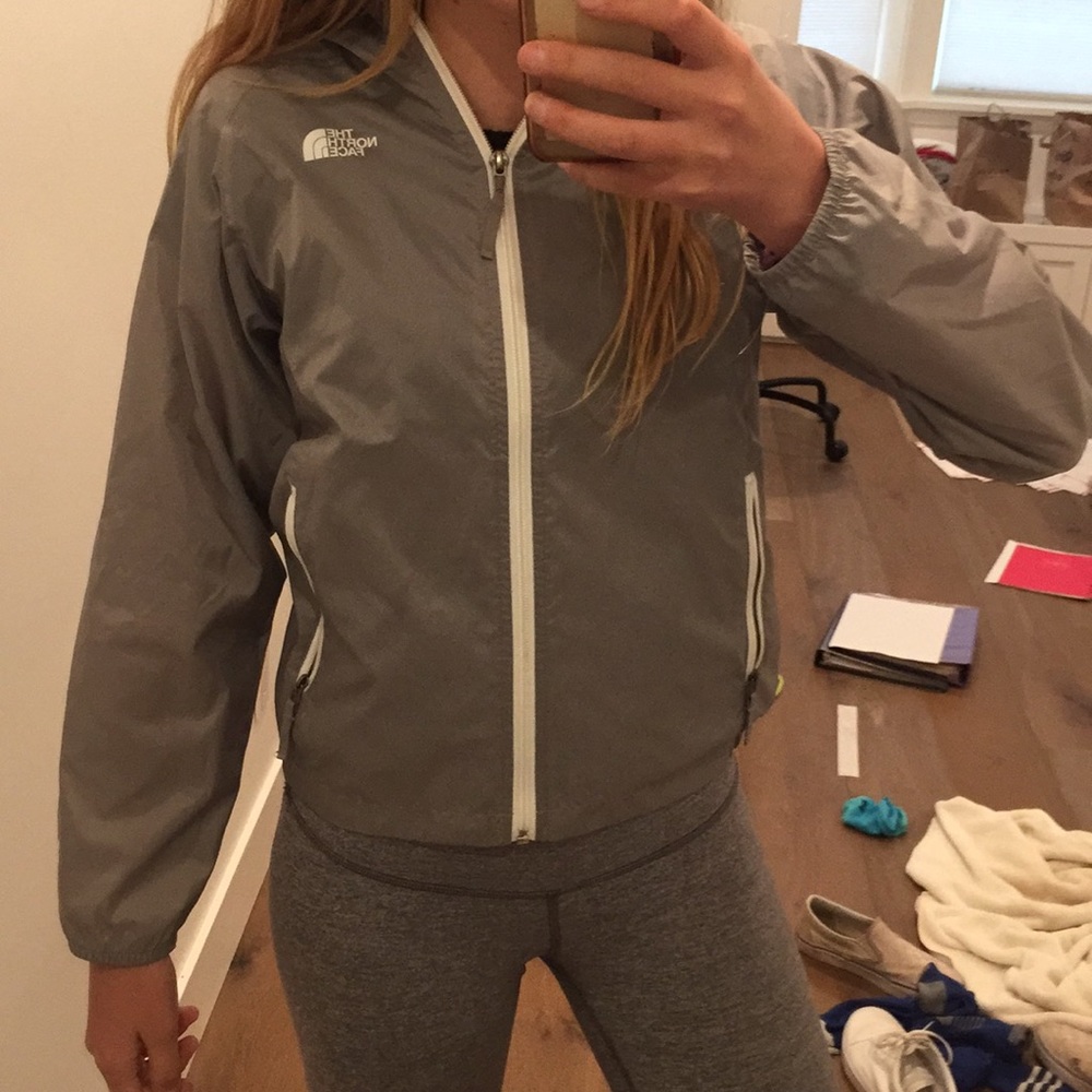 North face wind breaker/rain jacket